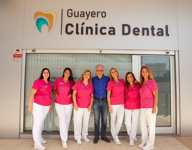 Equipo de dentistas de Clínica Dental Guayero en Los Cristianos